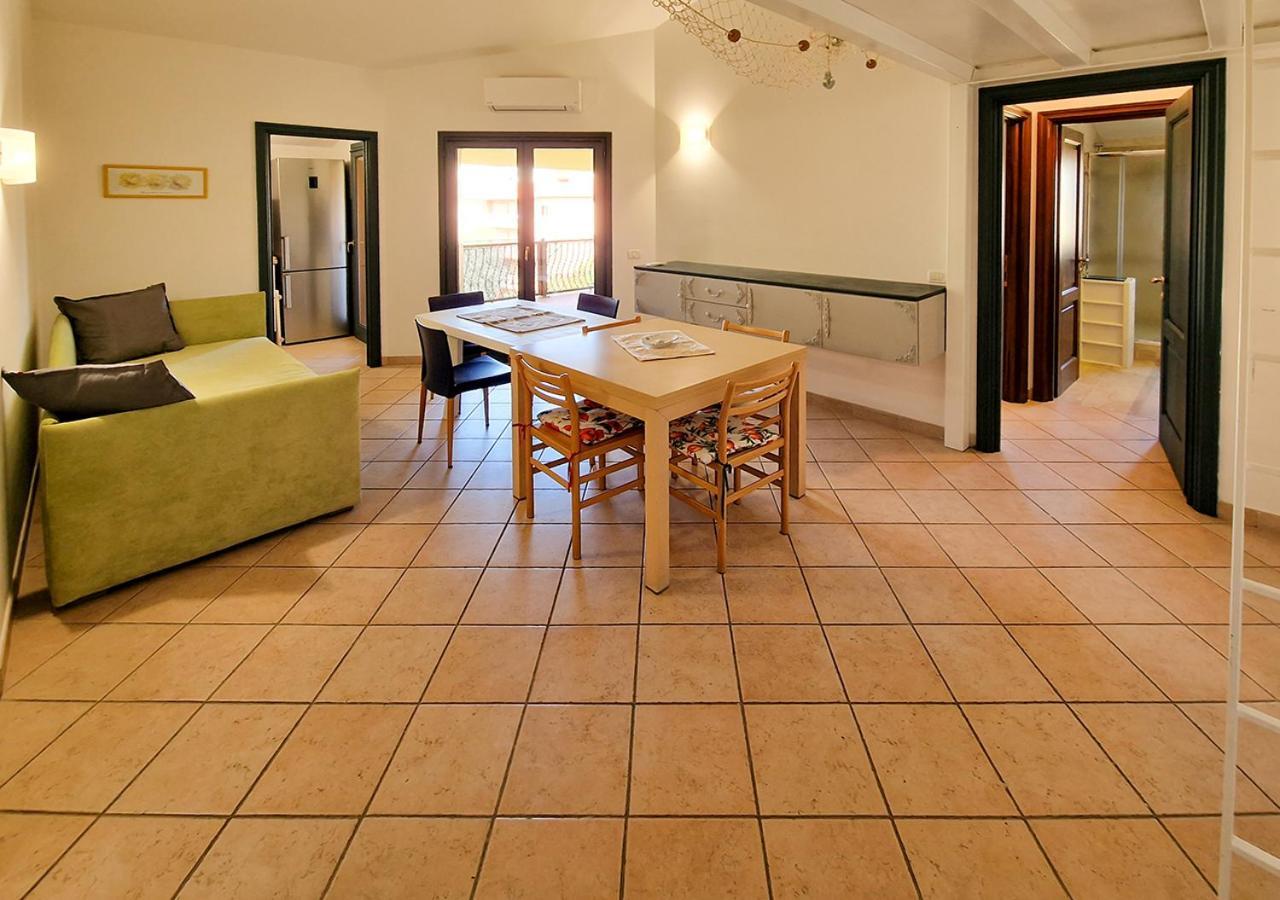 Murphy Holiday Home - Residenza Aldo Moro 02 La Maddalena (Sassari) Exterior foto
